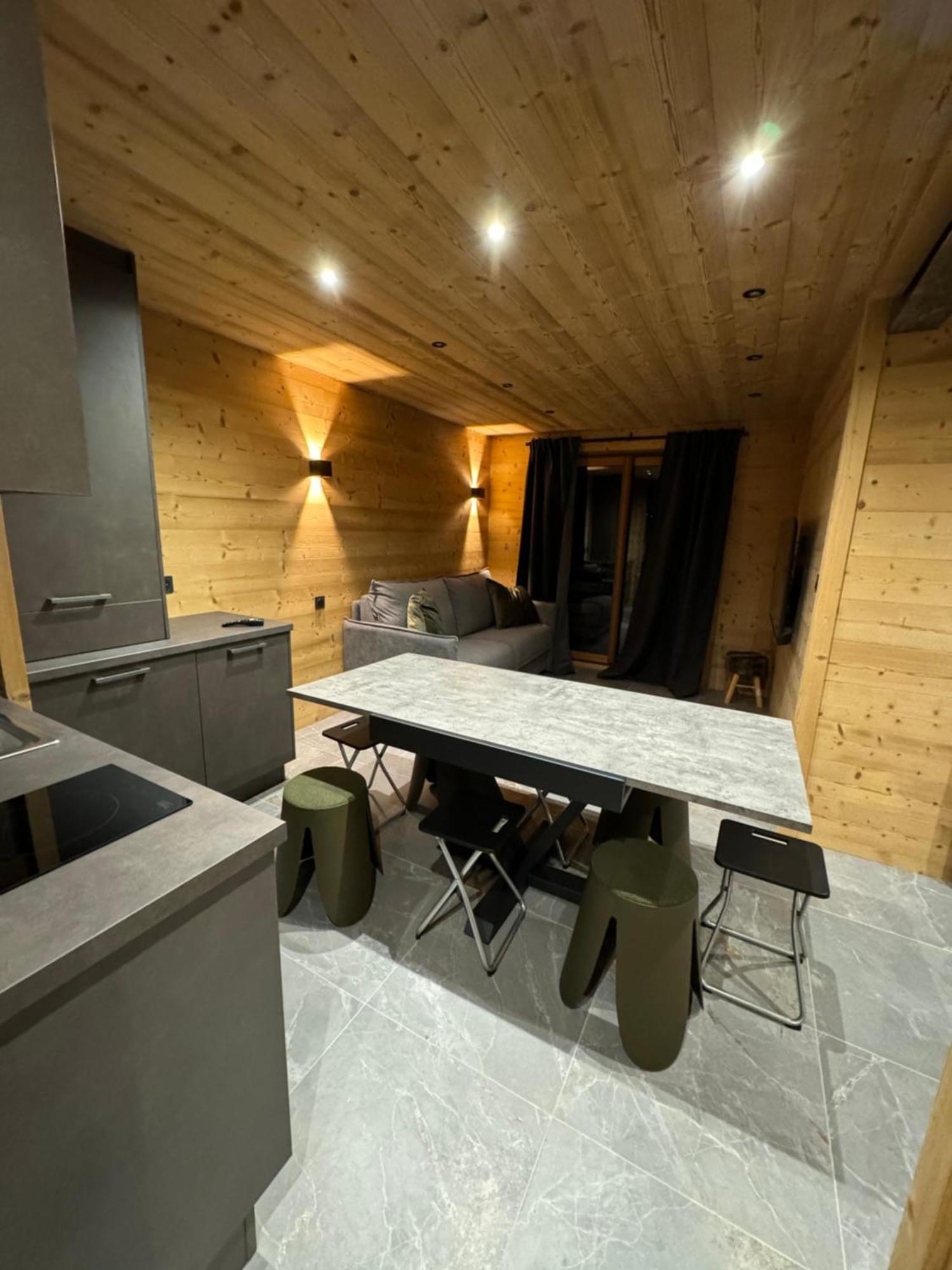 Appartement Familiale Residence Les Vans Recoin 1650 Chamrousse Exteriör bild